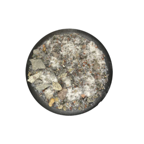 Basecover: Snowy Highland Pass (140ml)